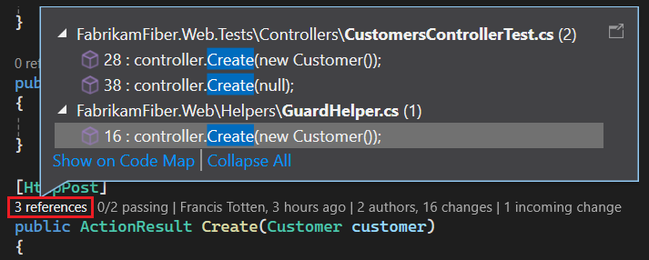 Snímek obrazovky, který ukazuje, jak vybrat volbu referencí CodeLens v aplikaci Visual Studio