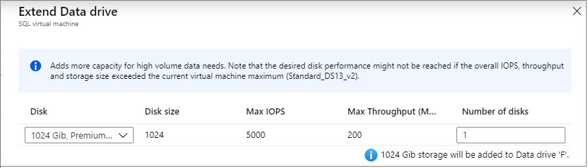 Screenshot der Seite „Datenlaufwerk erweitern“ im Azure-Portal, die zum Konfigurieren des Speichers für eine vorhandene SQL Server-VM dient.