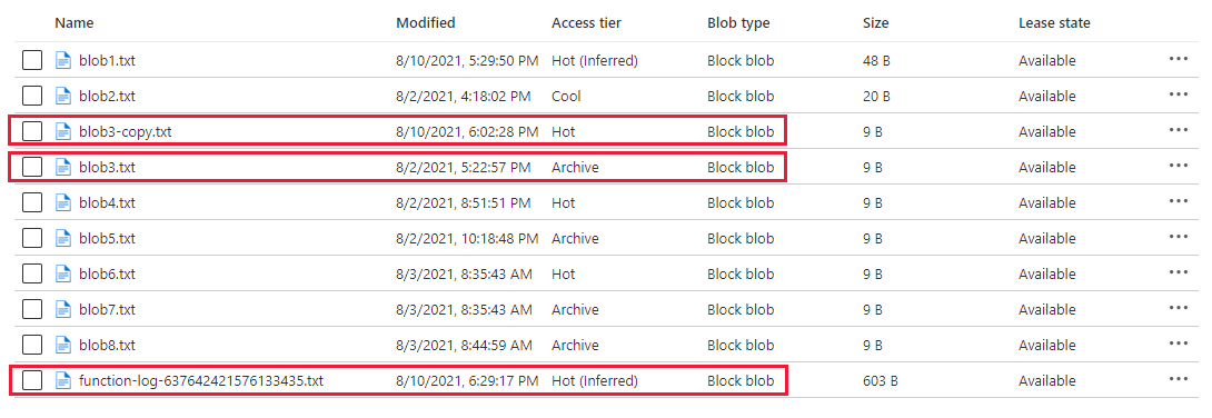 Screenshot: Darstellung des ursprünglichen Blobs auf der Archivebene, des aktivierten Blobs auf der heißen Ebene sowie des vom Ereignishandler geschriebenen Protokollblobs