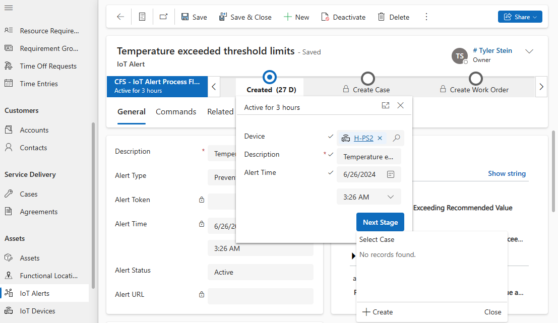 Screenshot of an open IoT alert in Field Service, showing the business process flow for create a case.