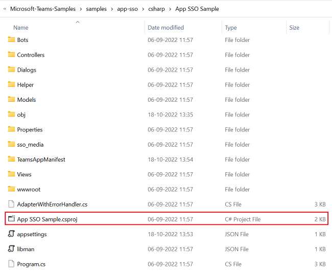 Capture d’écran du fichier projet avec le fichier App SSO Sample.csproj mis en évidence en rouge.
