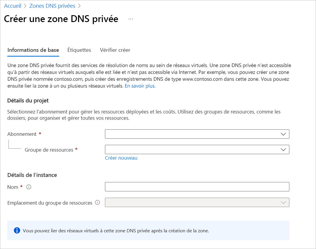 Capture d’écran de la page Créer une zone DNS privée.