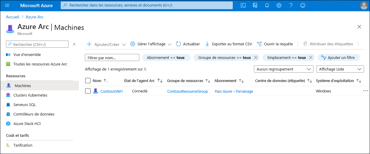 Capture d’écran du portail Azure montrant l’entrée représentant un serveur Windows avec Azure Arc.