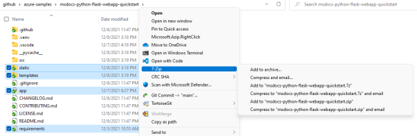 Screenshot che mostra i file compressi in un file ZIP usando 7-Zip.