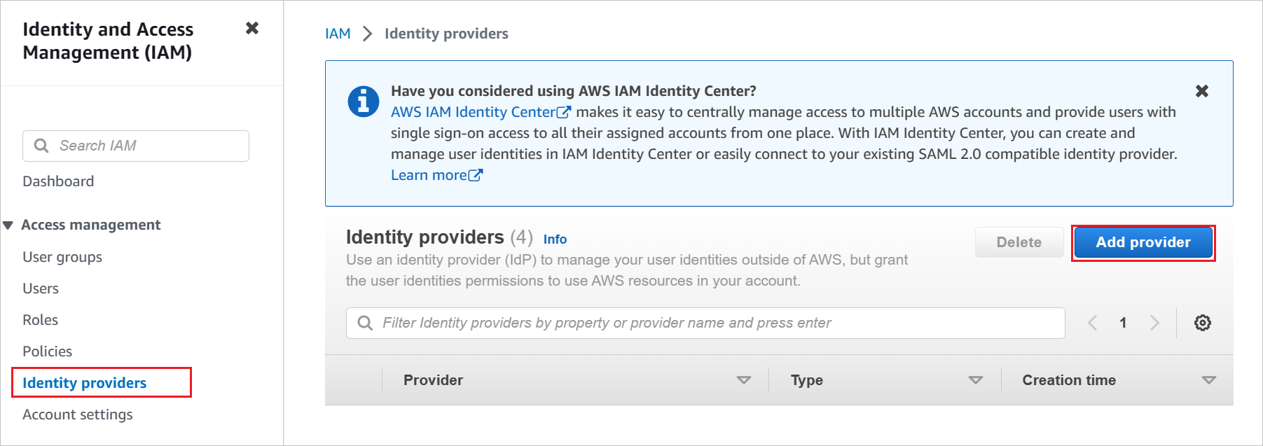 Screenshot della pagina IAM con Identity Providers (Provider di identità) e Create Provider (Crea provider) evidenziati.