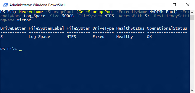 Screenshot di una finestra di Windows PowerShell che mostra l'output del cmdlet New-Volume.