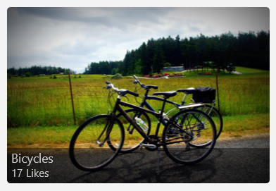 Foto di biciclette con una sovrimpressione che contiene il titolo dell'immagine e il numero di like ricevuti.