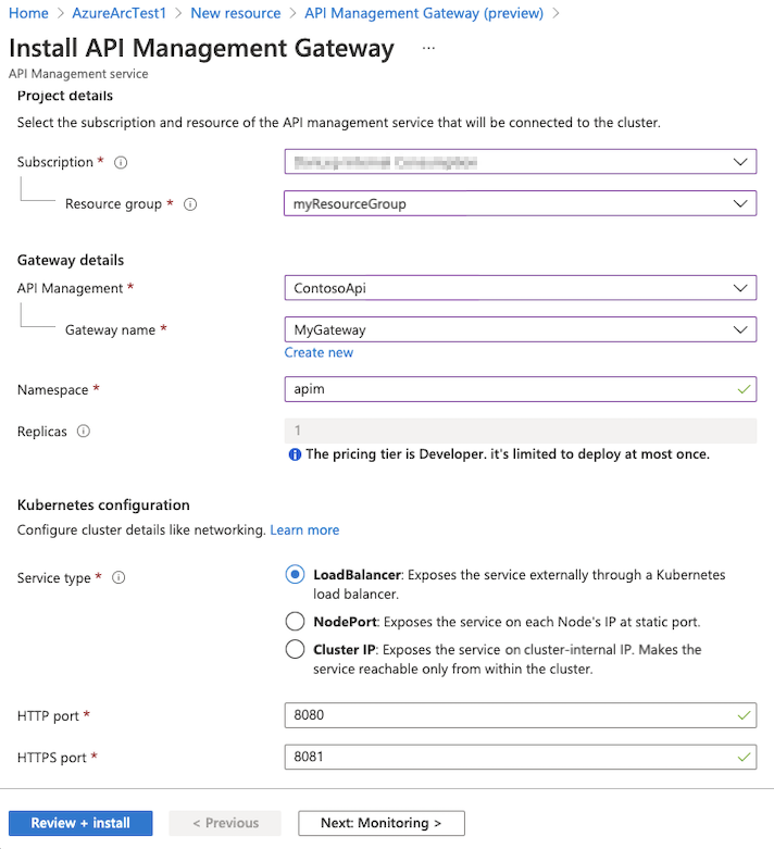 Azure portal での拡張機能のデプロイのスクリーンショット