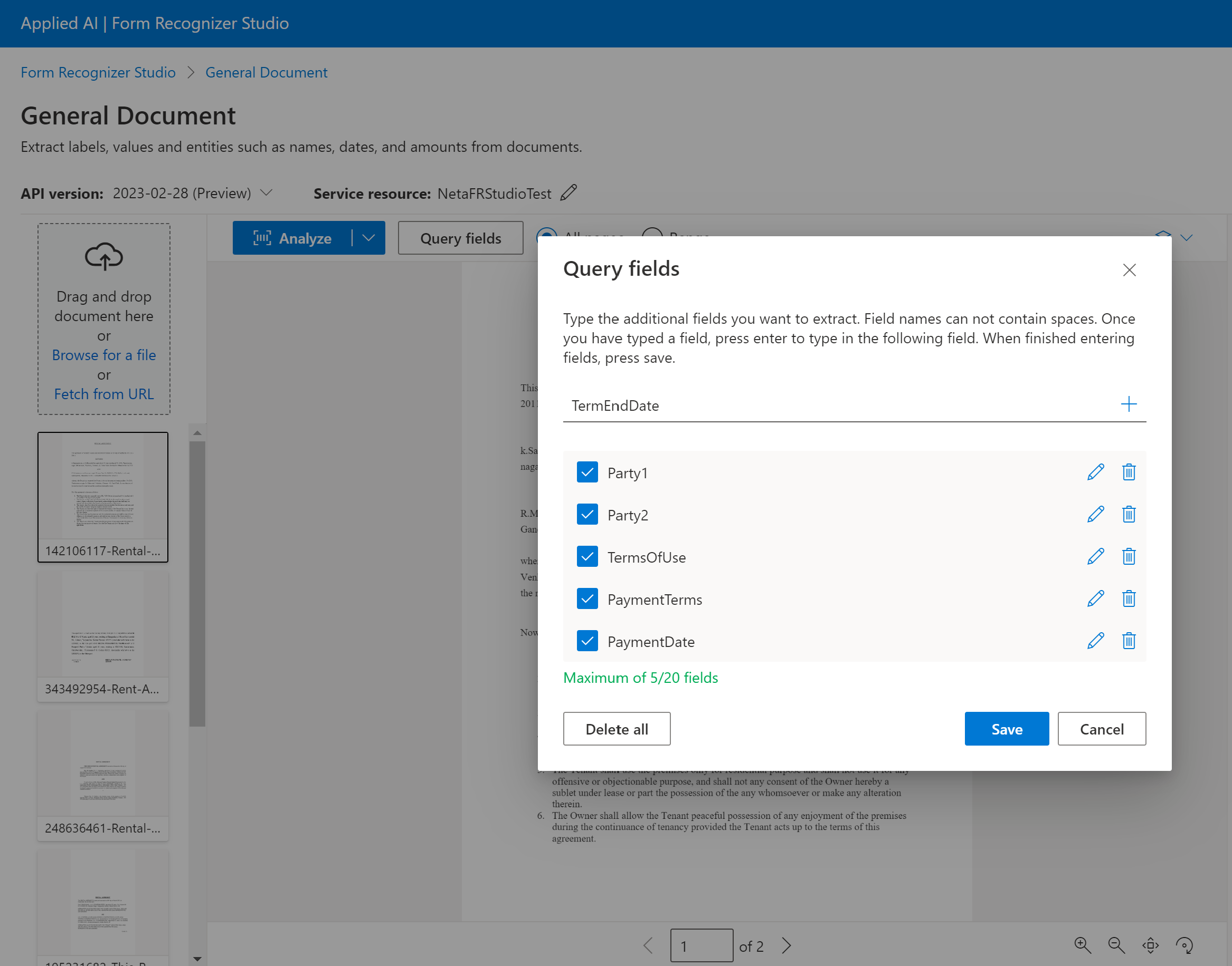 Document Intelligence Studio のクエリ フィールド選択ウィンドウのスクリーンショット。