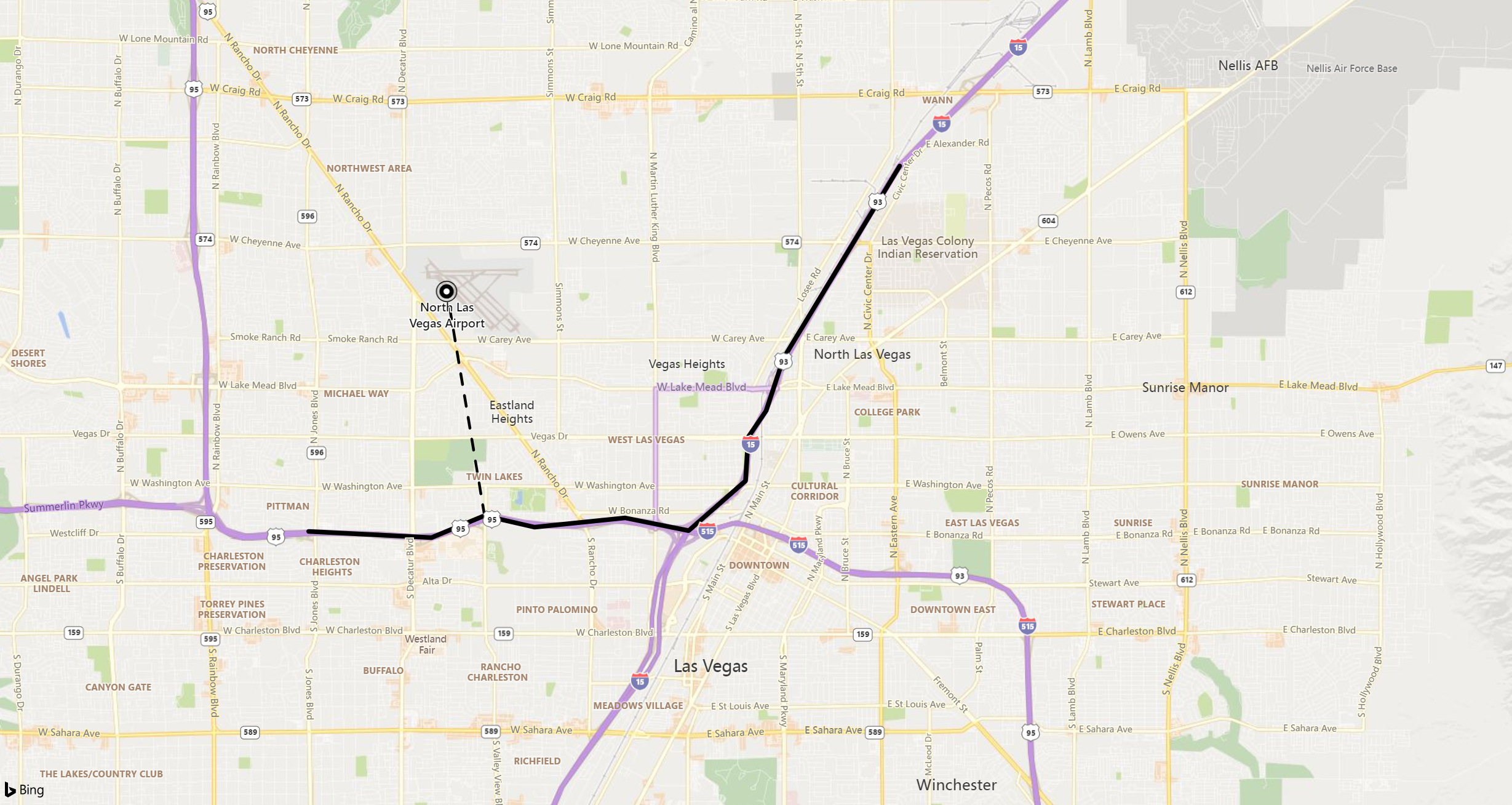 ノース ラスベガス空港と特定の道路との距離を示すマップのスクリーンショット。
