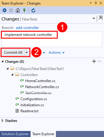 Visual Studio 2019 のチーム エクスプローラーの [変更] ビューにある [すべてコミット] オプションのスクリーンショット。