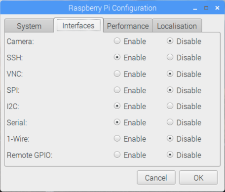 Raspberry Pi 上で I2C と SSH を有効にする構成を示すスクリーンショット。