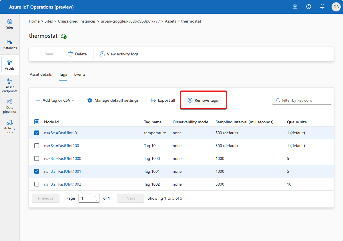 Azure IoT Operations (プレビュー) ポータルでタグを削除する方法を示すスクリーンショット。