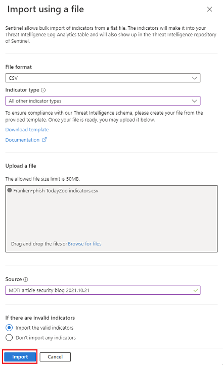 CSVまたはJSONファイルをアップロードするためのメニューポップアップのスクリーンショットは、ダウンロードするためにテンプレートを選択インポートし、ボタンをハイライト表示するソースを特定します。