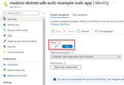 リソースの [ID] ページで Azure リソースのマネージド ID を有効にする方法を示すスクリーンショット。