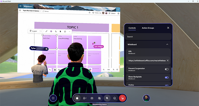 ビデオを上映している壁に WebSlate が表示された Mesh エクスペリエンスのスクリーンショット。