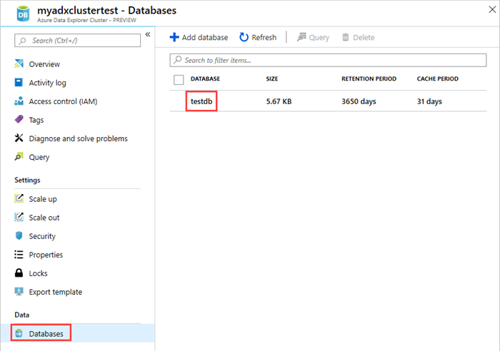 testdb が選択されているデータベースの一覧を示す Azure Data Explorer Web UI のスクリーンショット。