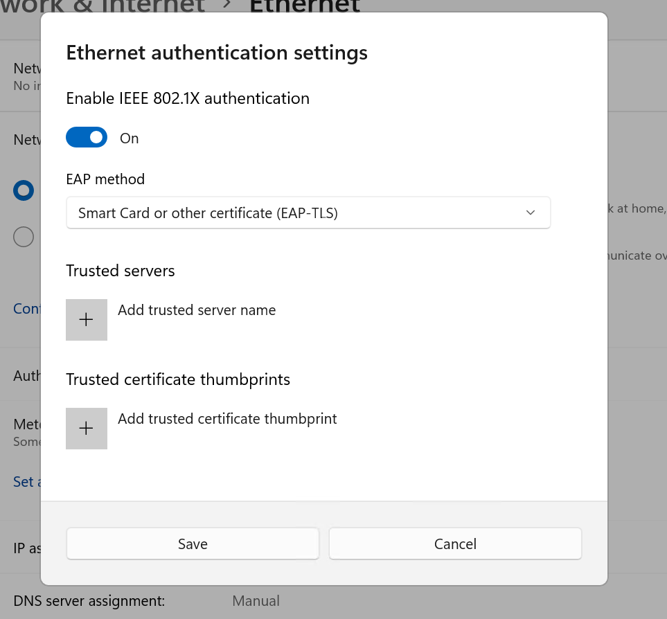 Windows 11 の設定アプリで [Ethernet authentication settings] (イーサネット認証設定) ダイアログが展開されている様子を示すスクリーンショット。