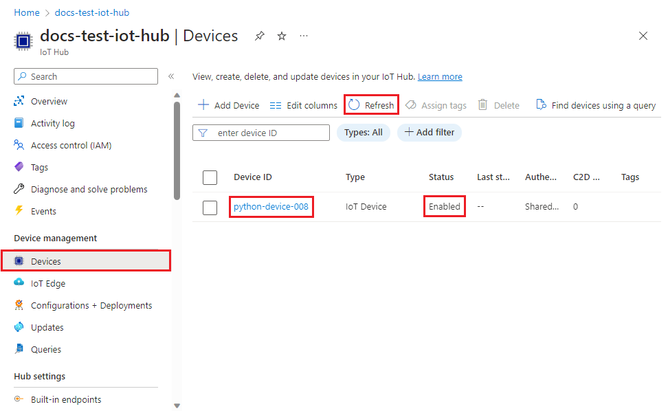 Captura de tela mostrando que o dispositivo está registrado com o hub IoT e habilitado para o exemplo Python.