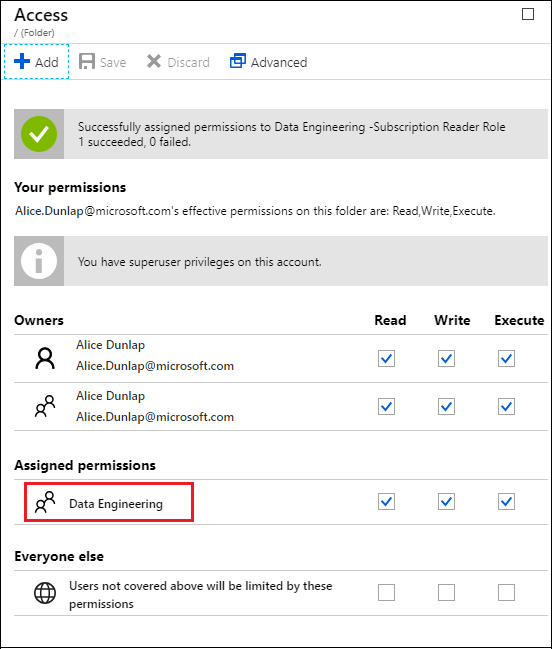 Captura de ecrã do painel Acesso com a opção Engenheria de Dados realçada.