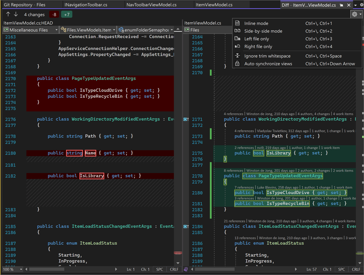 A comparação linha a linha das versões de arquivo no Visual Studio 2022.