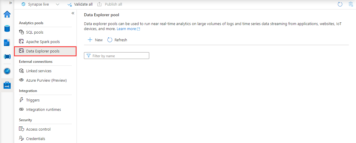 Центр управления Synapse Studio с выбранной навигацией пулов Data Explorer.