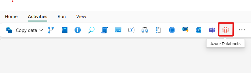 Снимок экрана: пользовательский интерфейс Fabric с выделенной областью действий и действием Azure Databricks.