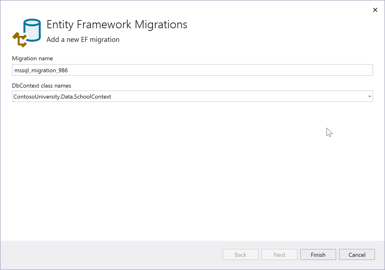 Снимок экрана: добавление миграции Entity Framework.