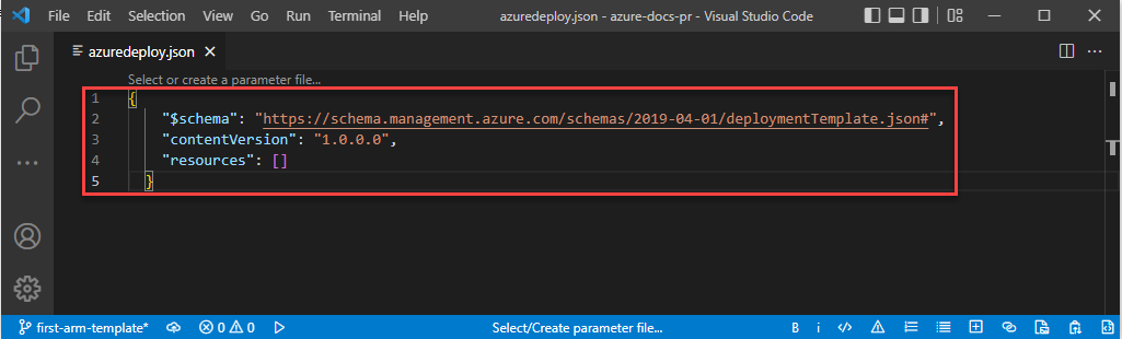 Düzenleyicide JSON yapısına sahip boş bir ARM şablonu görüntüleyen Visual Studio Code ekran görüntüsü.