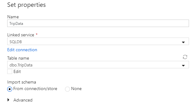 Azure SQL Veritabanı'da yeni bir veri kümesi oluşturmanın özellikler sayfasının Azure portalının ekran görüntüsü.