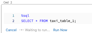 Geçerli çalışan hücreyle paralel bir SQL hücresi çalıştırma