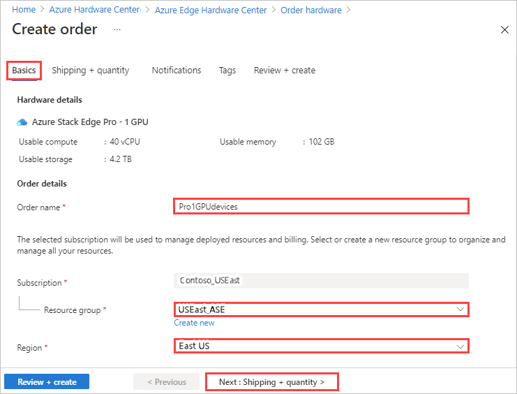 Azure Edge Donanım Merkezi siparişi için sipariş adı, kaynak grubu ve bölge girmeye yönelik Temel Bilgiler sekmesinin ekran görüntüsü