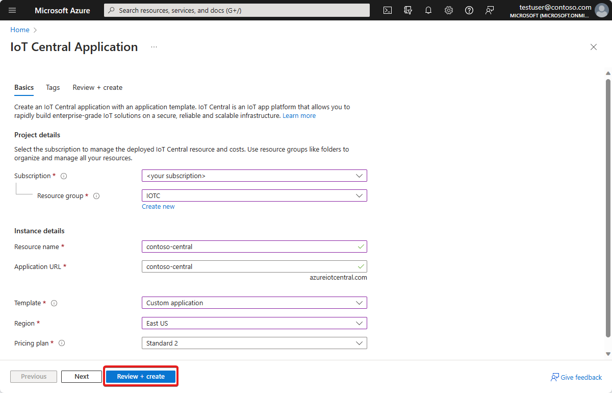 Azure portalında uygulama oluşturma deneyimini gösteren ekran görüntüsü.