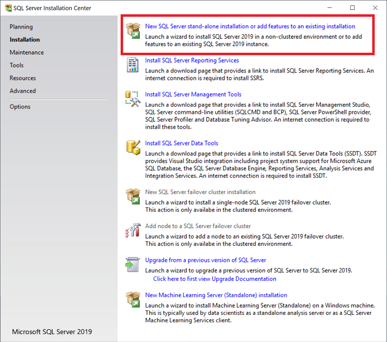 显示使用新 SQL Server 独立安装或向现有安装添加功能的选项的屏幕截图。